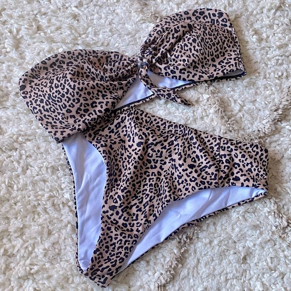 NWT Cheetah Bikini - Picture 1 of 4